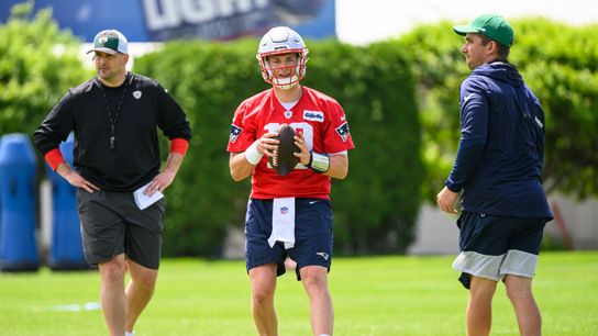 Bedard: Patriots Practice Report 05.23.22 - First look at new offensive direction taken at Gillette Stadium (Patriots)